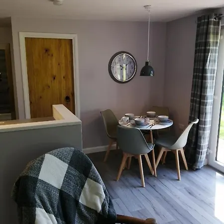 District And Eden Valley Thornhill Lodge