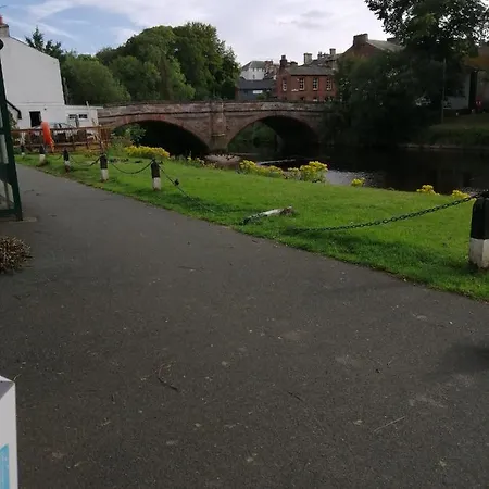 Lodge District And Eden Valley Thornhill *