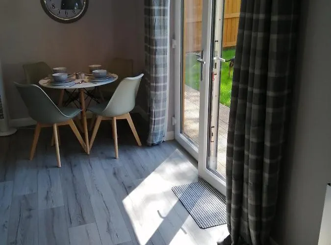 Lodge District And Eden Valley Thornhill *