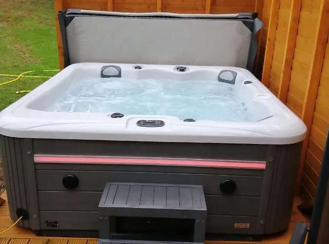 Lodge District And Eden Valley Thornhill