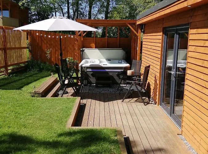 Lodge District And Eden Valley Thornhill *